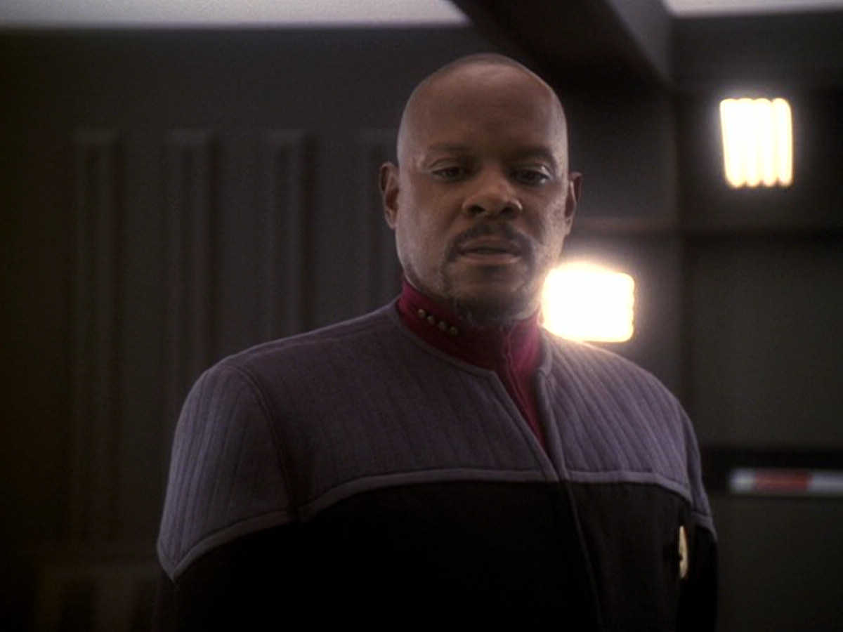 extant_StarTrek_DS9_6x11-Waltz_00142.jpg