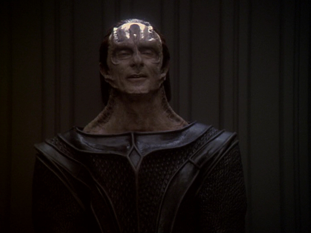 extant_StarTrek_DS9_6x11-Waltz_00146.jpg