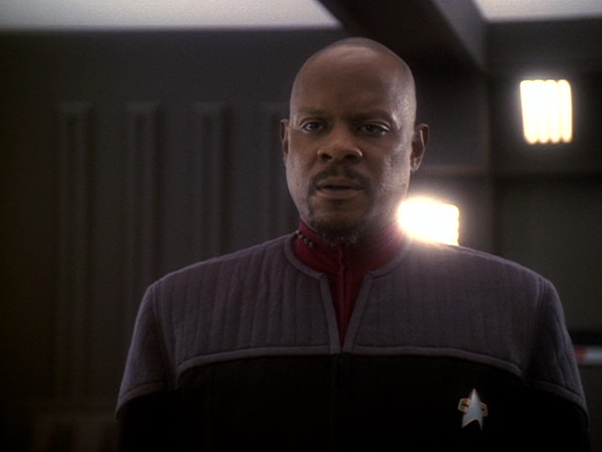 extant_StarTrek_DS9_6x11-Waltz_00207.jpg