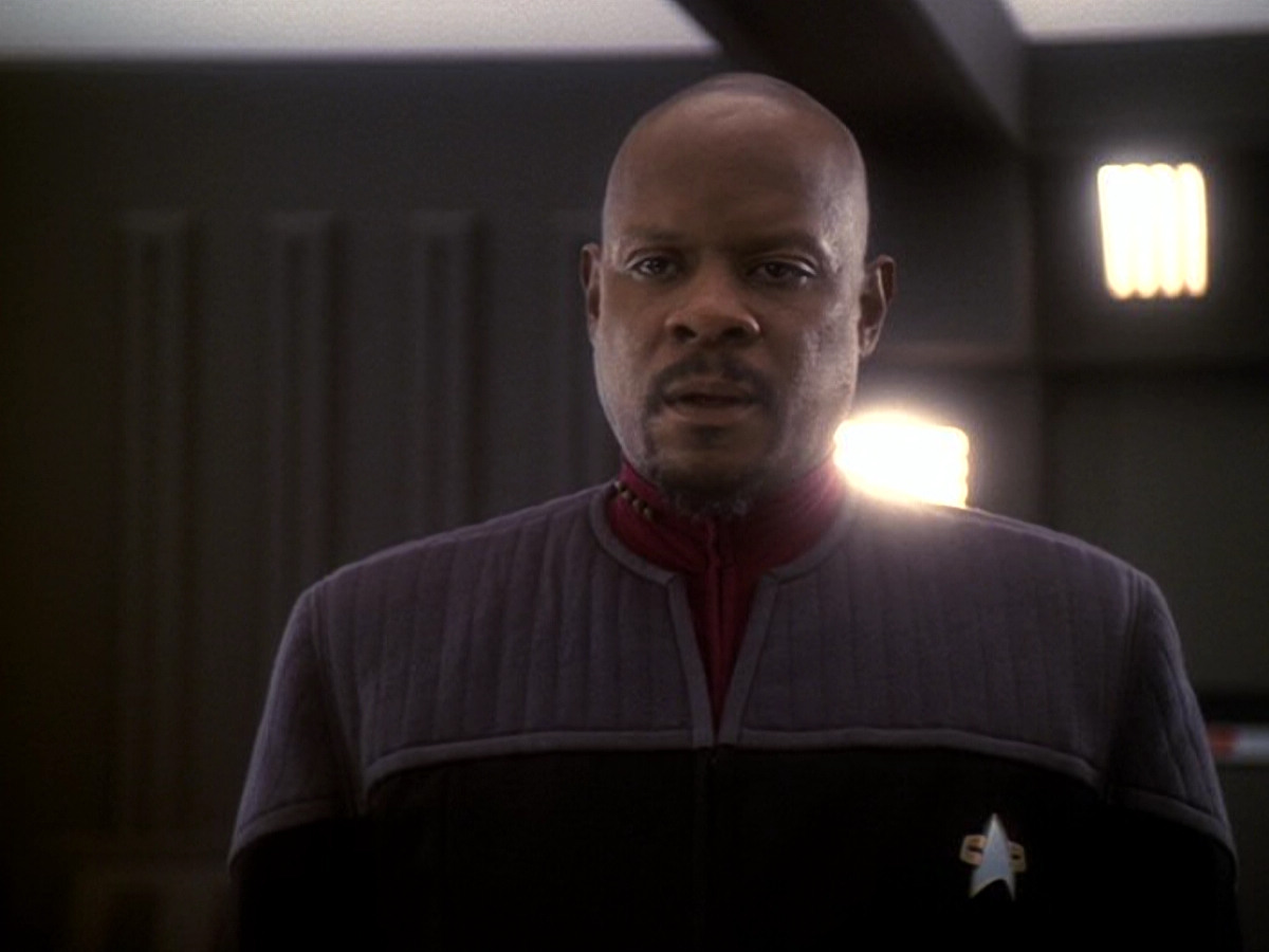 extant_StarTrek_DS9_6x11-Waltz_00252.jpg
