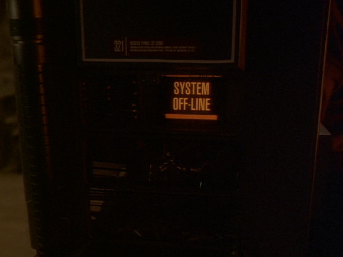 extant_StarTrek_DS9_6x11-Waltz_01539.jpg