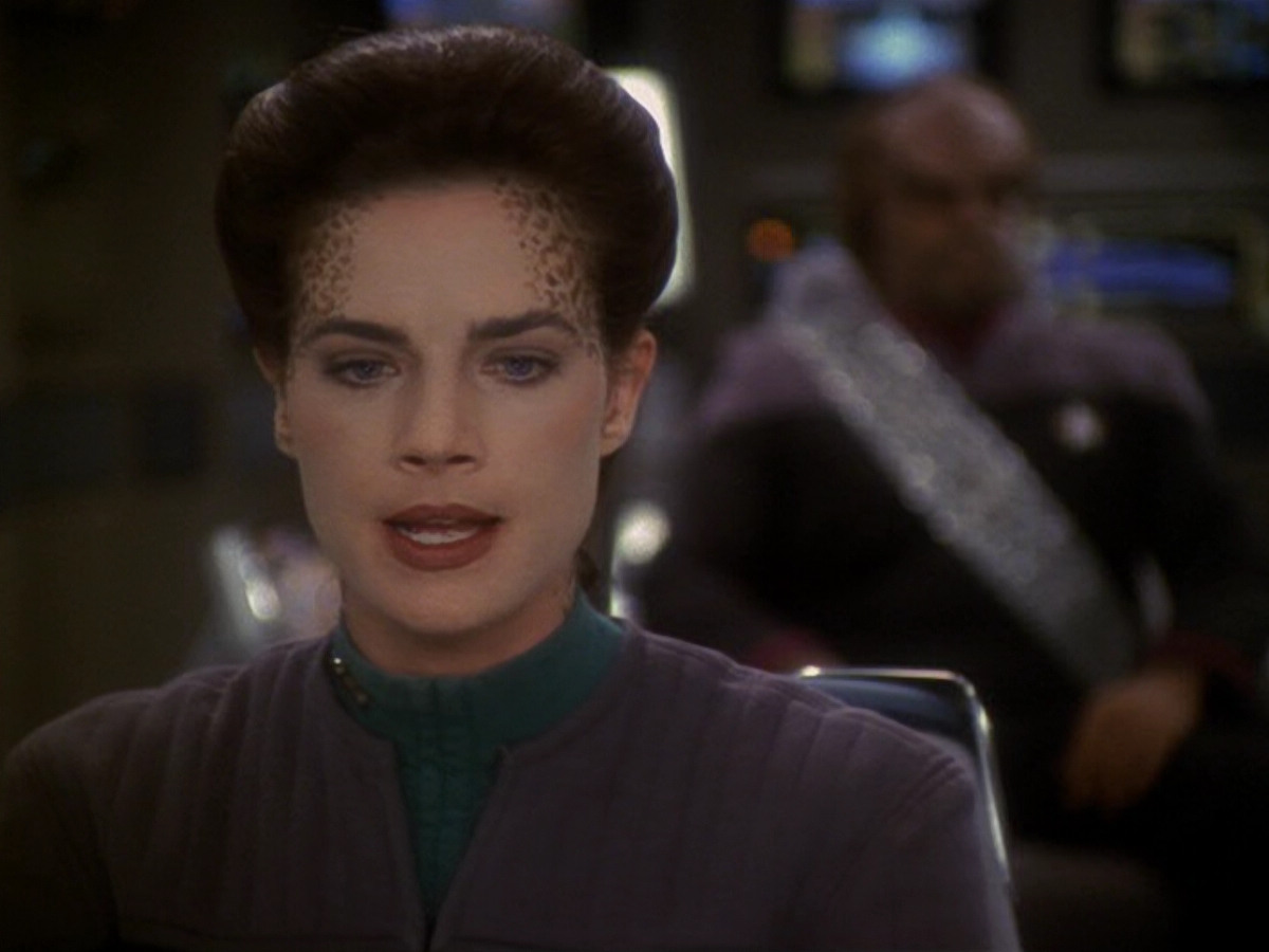 extant_StarTrek_DS9_6x11-Waltz_02335.jpg