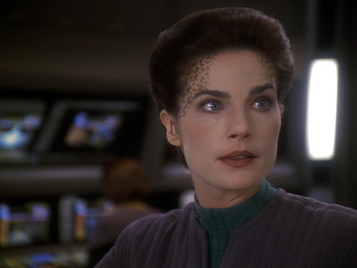 extant_StarTrek_DS9_6x11-Waltz_02637.jpg