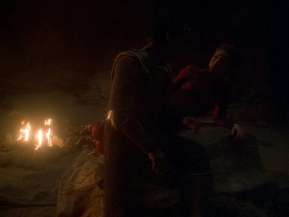 extant_StarTrek_DS9_6x11-Waltz_02974.jpg