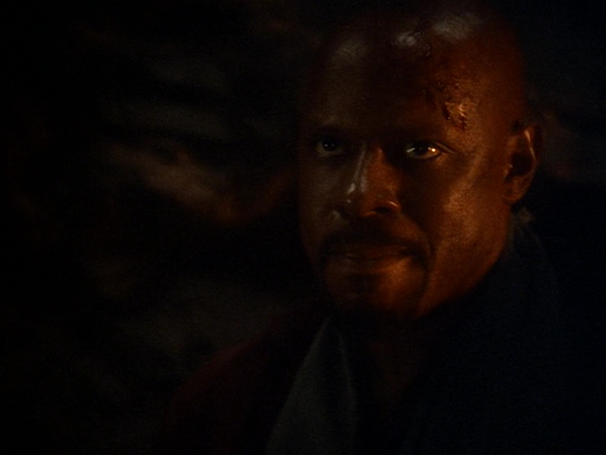 extant_StarTrek_DS9_6x11-Waltz_03316.jpg