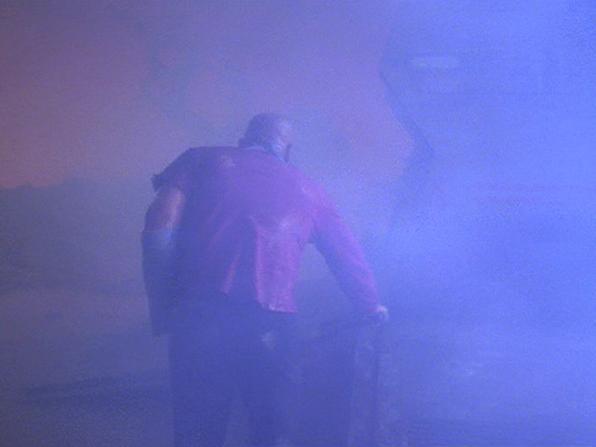 extant_StarTrek_DS9_6x11-Waltz_03404.jpg