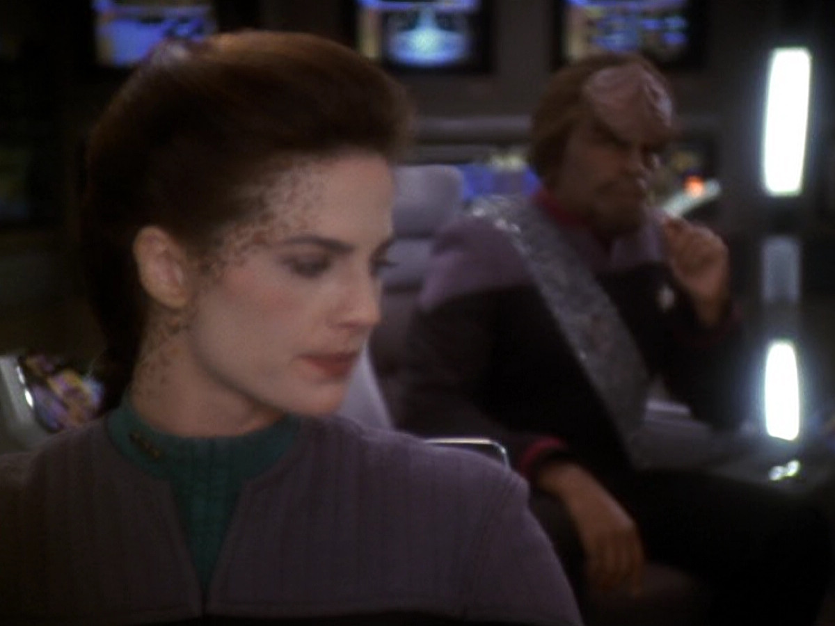 extant_StarTrek_DS9_6x11-Waltz_03555.jpg