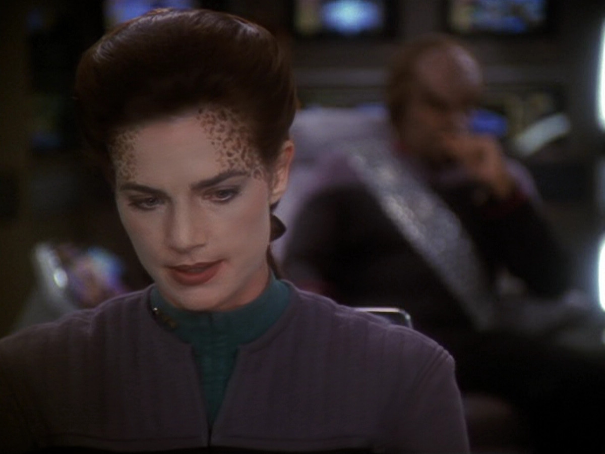 extant_StarTrek_DS9_6x11-Waltz_03579.jpg