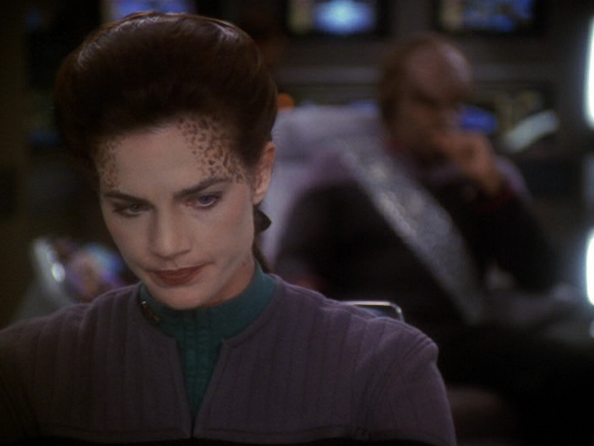 extant_StarTrek_DS9_6x11-Waltz_03580.jpg