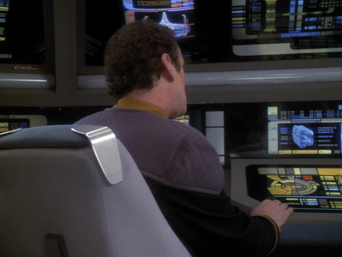 extant_StarTrek_DS9_6x11-Waltz_03582.jpg