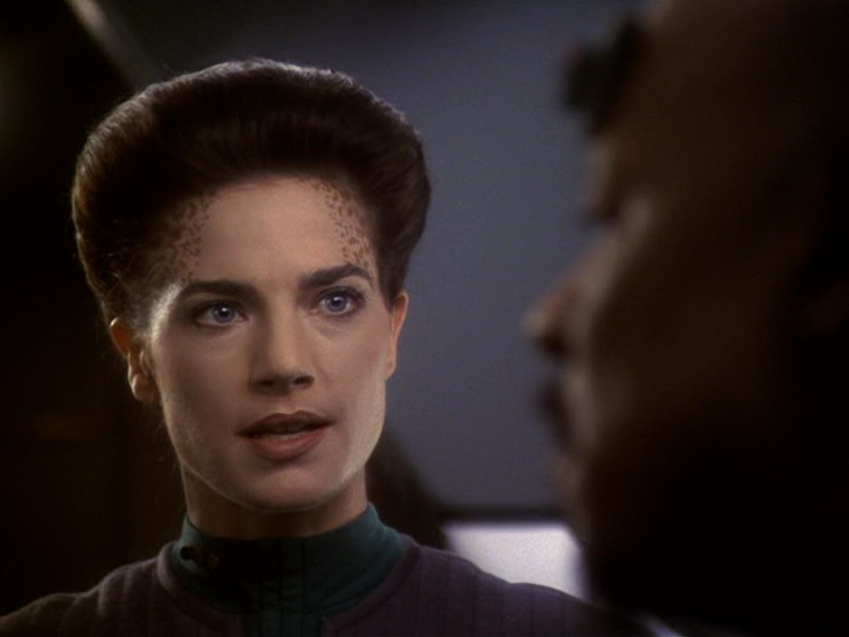 extant_StarTrek_DS9_6x11-Waltz_03638.jpg
