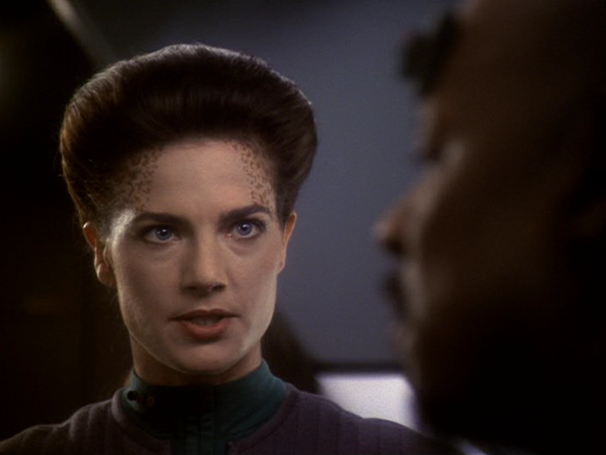 extant_StarTrek_DS9_6x11-Waltz_03639.jpg