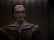 extant_StarTrek_DS9_6x11-Waltz_00283.jpg