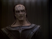 extant_StarTrek_DS9_6x11-Waltz_00285.jpg