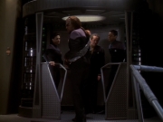 Filename=extant_StarTrek_DS9_6x11-Waltz_00674.jpg
Filesize=142KiB
Dimensions=1200x900
Date added=Jan 08, 2020 extant_StarTrek_DS9_6x11-Waltz_00674.jpg