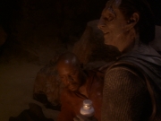 extant_StarTrek_DS9_6x11-Waltz_00785.jpg