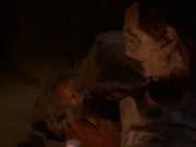extant_StarTrek_DS9_6x11-Waltz_00797.jpg