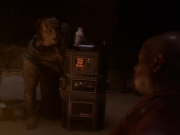 extant_StarTrek_DS9_6x11-Waltz_00813.jpg