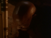 extant_StarTrek_DS9_6x11-Waltz_01779.jpg