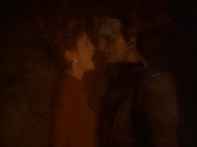 extant_StarTrek_DS9_6x11-Waltz_02293.jpg