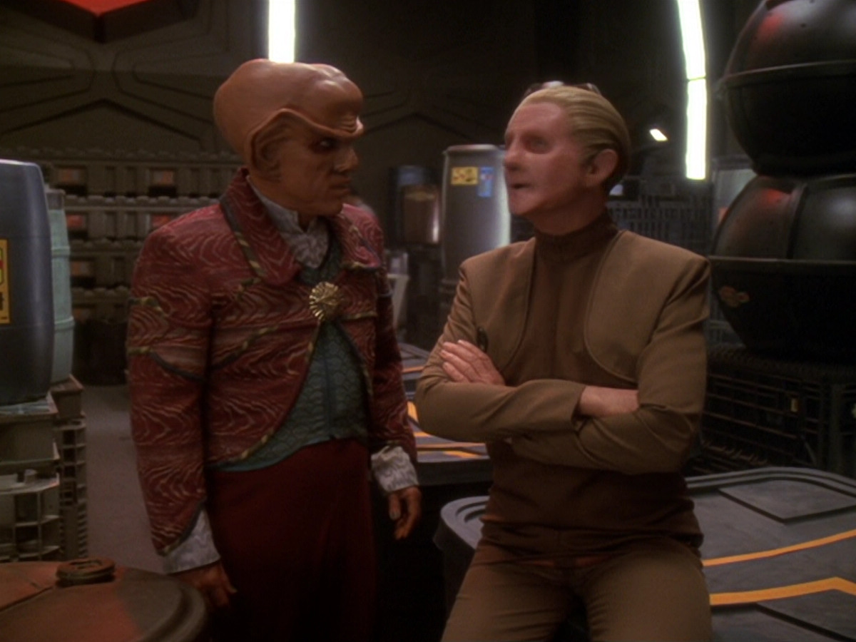 extant_StarTrek_DS9_6x12-Who_MournsForMorn_00875.jpg