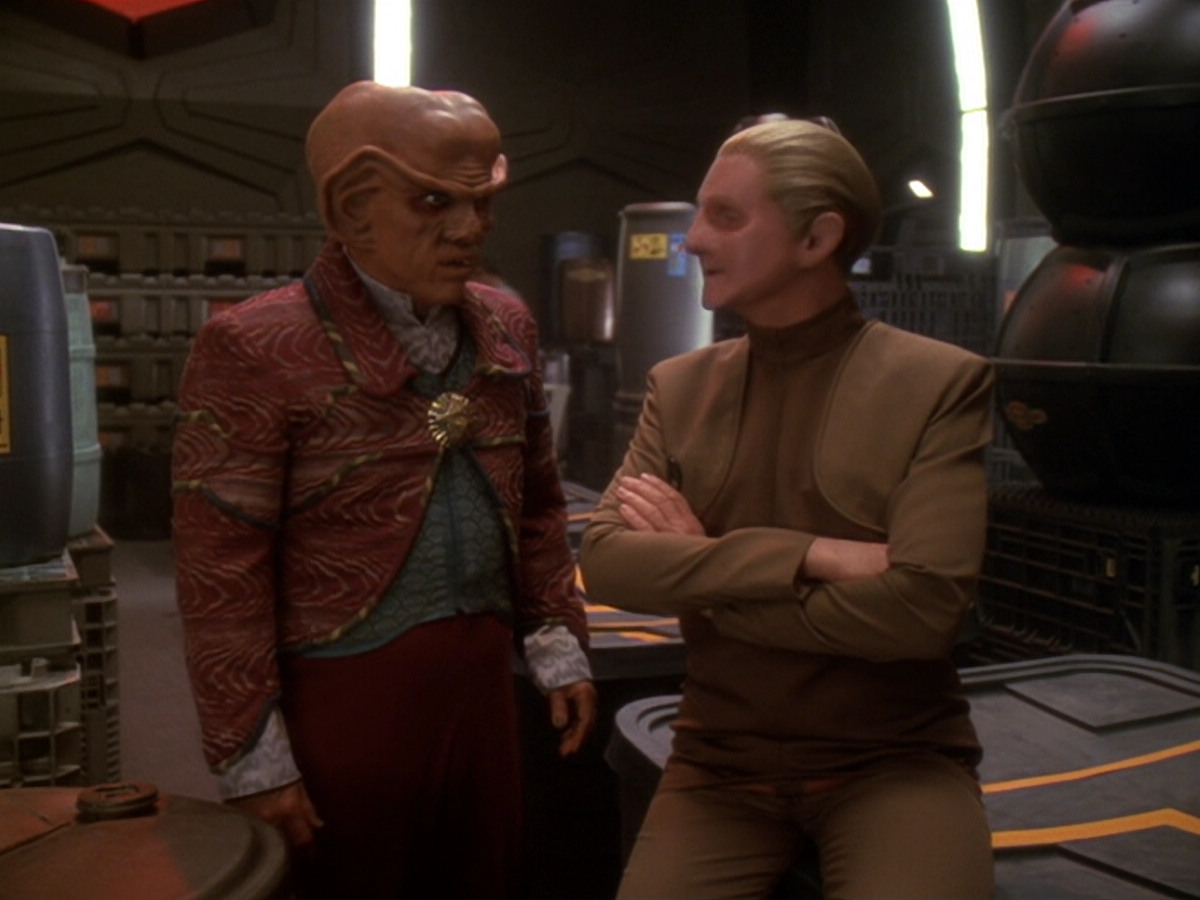 extant_StarTrek_DS9_6x12-Who_MournsForMorn_00876.jpg