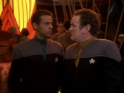 Filename=extant_StarTrek_DS9_6x12-Who_MournsForMorn_00146.jpg
Filesize=161KiB
Dimensions=1200x900
Date added=Jan 08, 2020 extant_StarTrek_DS9_6x12-Who_MournsForMorn_00146.jpg