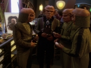 Filename=extant_StarTrek_DS9_6x12-Who_MournsForMorn_00402.jpg
Filesize=205KiB
Dimensions=1200x900
Date added=Jan 08, 2020 extant_StarTrek_DS9_6x12-Who_MournsForMorn_00402.jpg