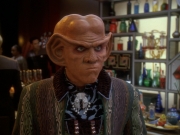 Filename=extant_StarTrek_DS9_6x12-Who_MournsForMorn_00469.jpg
Filesize=206KiB
Dimensions=1200x900
Date added=Jan 08, 2020 extant_StarTrek_DS9_6x12-Who_MournsForMorn_00469.jpg
