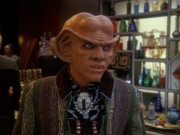 extant_StarTrek_DS9_6x12-Who_MournsForMorn_00480.jpg