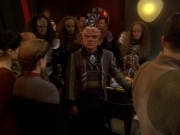 Filename=extant_StarTrek_DS9_6x12-Who_MournsForMorn_00537.jpg
Filesize=170KiB
Dimensions=1200x900
Date added=Jan 08, 2020 extant_StarTrek_DS9_6x12-Who_MournsForMorn_00537.jpg