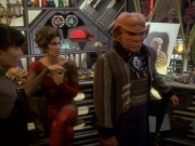 Filename=extant_StarTrek_DS9_6x12-Who_MournsForMorn_00580.jpg
Filesize=221KiB
Dimensions=1200x900
Date added=Jan 08, 2020 extant_StarTrek_DS9_6x12-Who_MournsForMorn_00580.jpg