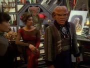 Filename=extant_StarTrek_DS9_6x12-Who_MournsForMorn_00591.jpg
Filesize=219KiB
Dimensions=1200x900
Date added=Jan 08, 2020 extant_StarTrek_DS9_6x12-Who_MournsForMorn_00591.jpg