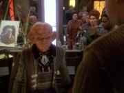 Filename=extant_StarTrek_DS9_6x12-Who_MournsForMorn_00665.jpg
Filesize=188KiB
Dimensions=1200x900
Date added=Jan 08, 2020 extant_StarTrek_DS9_6x12-Who_MournsForMorn_00665.jpg