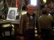 Filename=extant_StarTrek_DS9_6x12-Who_MournsForMorn_00682.jpg
Filesize=203KiB
Dimensions=1200x900
Date added=Jan 08, 2020 extant_StarTrek_DS9_6x12-Who_MournsForMorn_00682.jpg