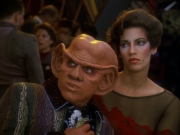 Filename=extant_StarTrek_DS9_6x12-Who_MournsForMorn_00727.jpg
Filesize=174KiB
Dimensions=1200x900
Date added=Jan 08, 2020 extant_StarTrek_DS9_6x12-Who_MournsForMorn_00727.jpg