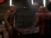 Filename=extant_StarTrek_DS9_6x12-Who_MournsForMorn_00845.jpg
Filesize=145KiB
Dimensions=1200x900
Date added=Jan 08, 2020 extant_StarTrek_DS9_6x12-Who_MournsForMorn_00845.jpg