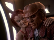 Filename=extant_StarTrek_DS9_6x12-Who_MournsForMorn_01129.jpg
Filesize=181KiB
Dimensions=1200x900
Date added=Jan 08, 2020 extant_StarTrek_DS9_6x12-Who_MournsForMorn_01129.jpg