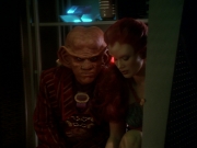 Filename=extant_StarTrek_DS9_6x12-Who_MournsForMorn_02592.jpg
Filesize=140KiB
Dimensions=1200x900
Date added=Jan 08, 2020 extant_StarTrek_DS9_6x12-Who_MournsForMorn_02592.jpg