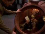 Filename=extant_StarTrek_DS9_6x12-Who_MournsForMorn_03441.jpg
Filesize=168KiB
Dimensions=1200x900
Date added=Jan 08, 2020 extant_StarTrek_DS9_6x12-Who_MournsForMorn_03441.jpg