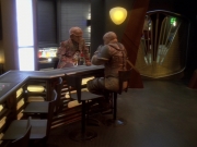 extant_StarTrek_DS9_6x12-Who_MournsForMorn_03742.jpg