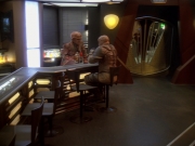 extant_StarTrek_DS9_6x12-Who_MournsForMorn_03746.jpg