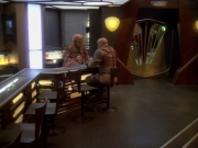 extant_StarTrek_DS9_6x12-Who_MournsForMorn_03747.jpg