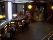 extant_StarTrek_DS9_6x12-Who_MournsForMorn_03748.jpg