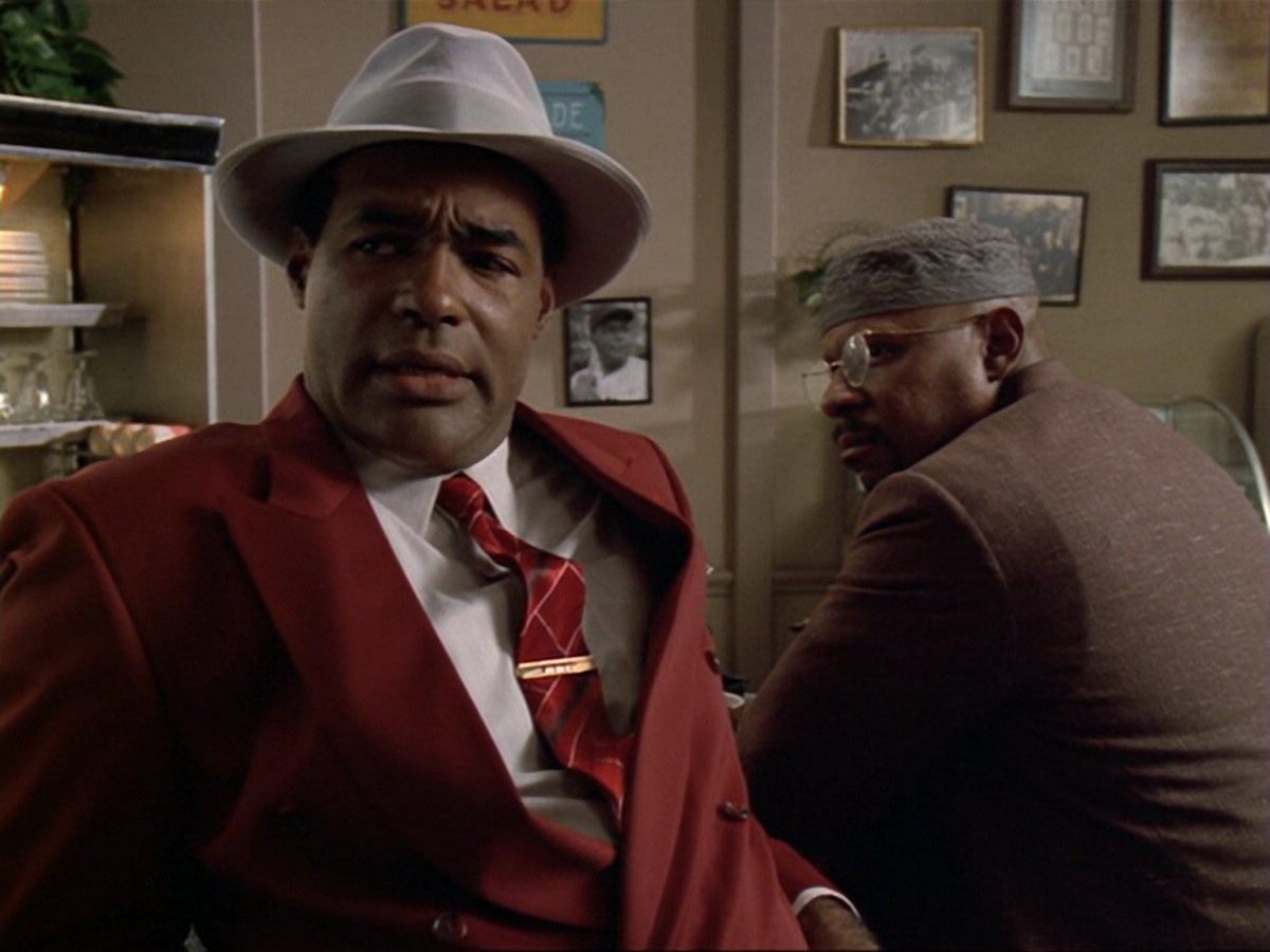 extant_StarTrek_DS9_6x13-FarBeyondTheStars_1961.jpg