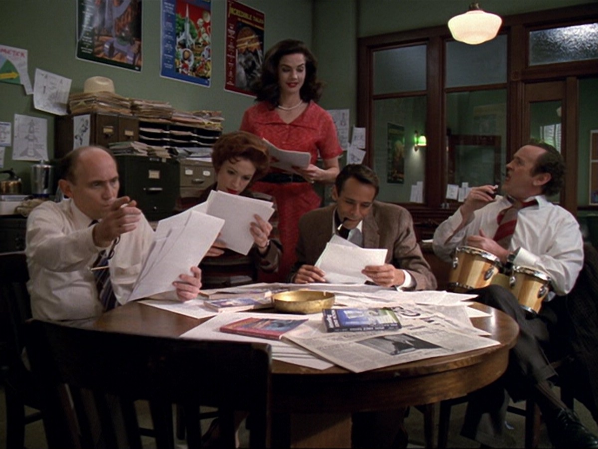 extant_StarTrek_DS9_6x13-FarBeyondTheStars_2154.jpg