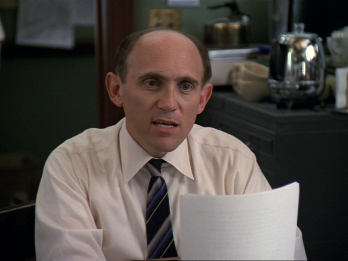 extant_StarTrek_DS9_6x13-FarBeyondTheStars_2201.jpg
