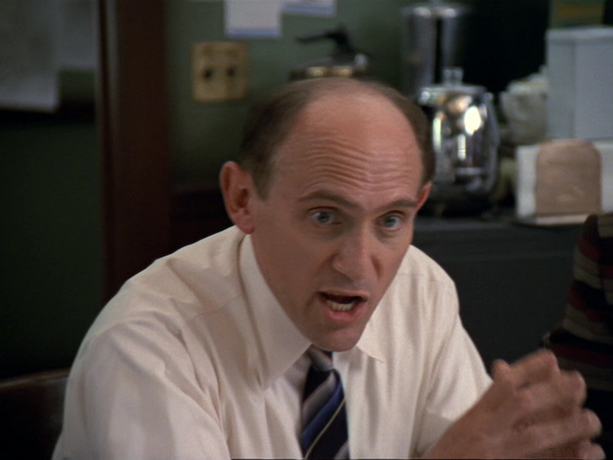 extant_StarTrek_DS9_6x13-FarBeyondTheStars_2210.jpg