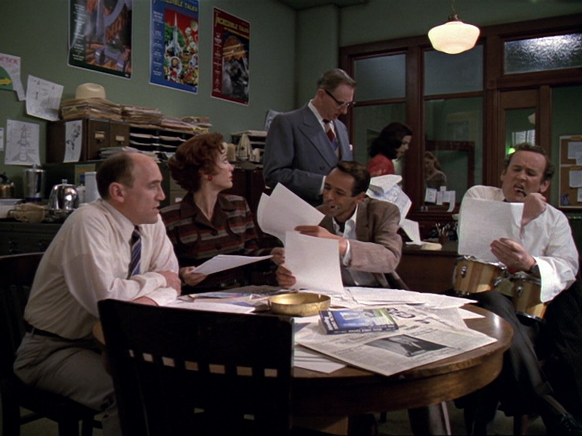 extant_StarTrek_DS9_6x13-FarBeyondTheStars_2258.jpg