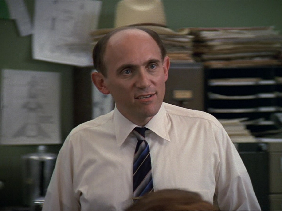extant_StarTrek_DS9_6x13-FarBeyondTheStars_2328.jpg